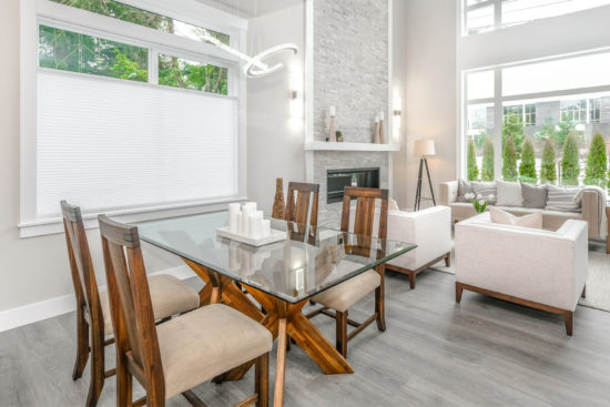 chaises en bois salle a manger